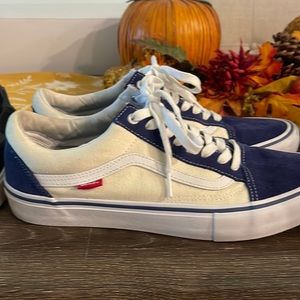 Mens vans
